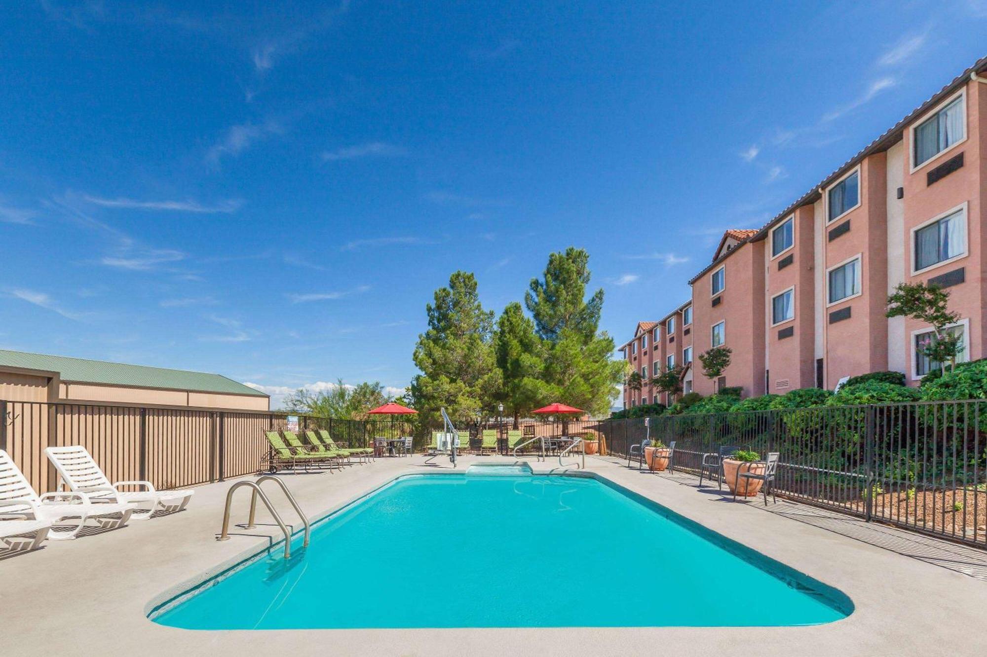 Days Inn By Wyndham Camp Verde Arizona Eksteriør bilde